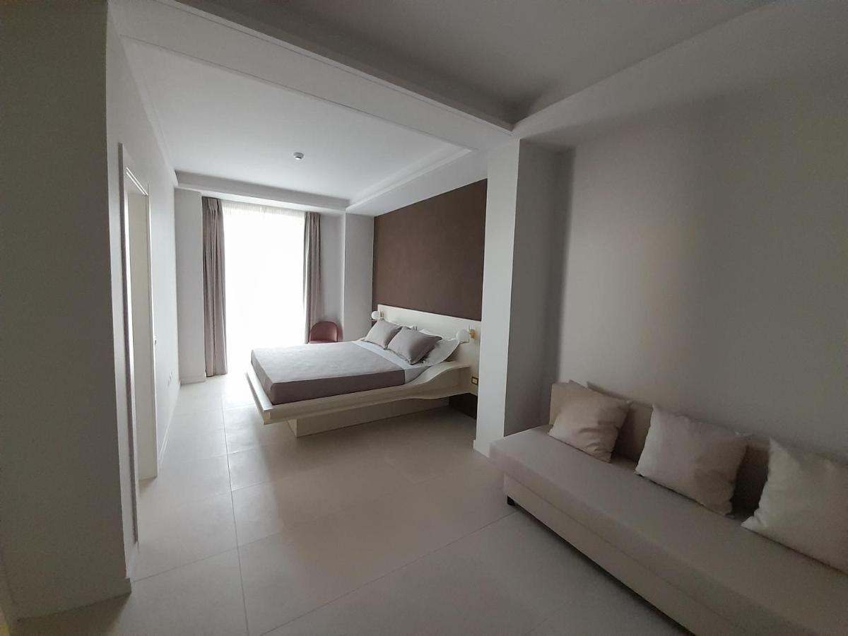 Gt Apartments - New Opening Vibo Valentia Marina Ngoại thất bức ảnh